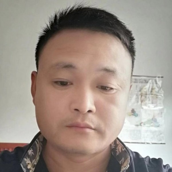 盼望向落寂的照片
