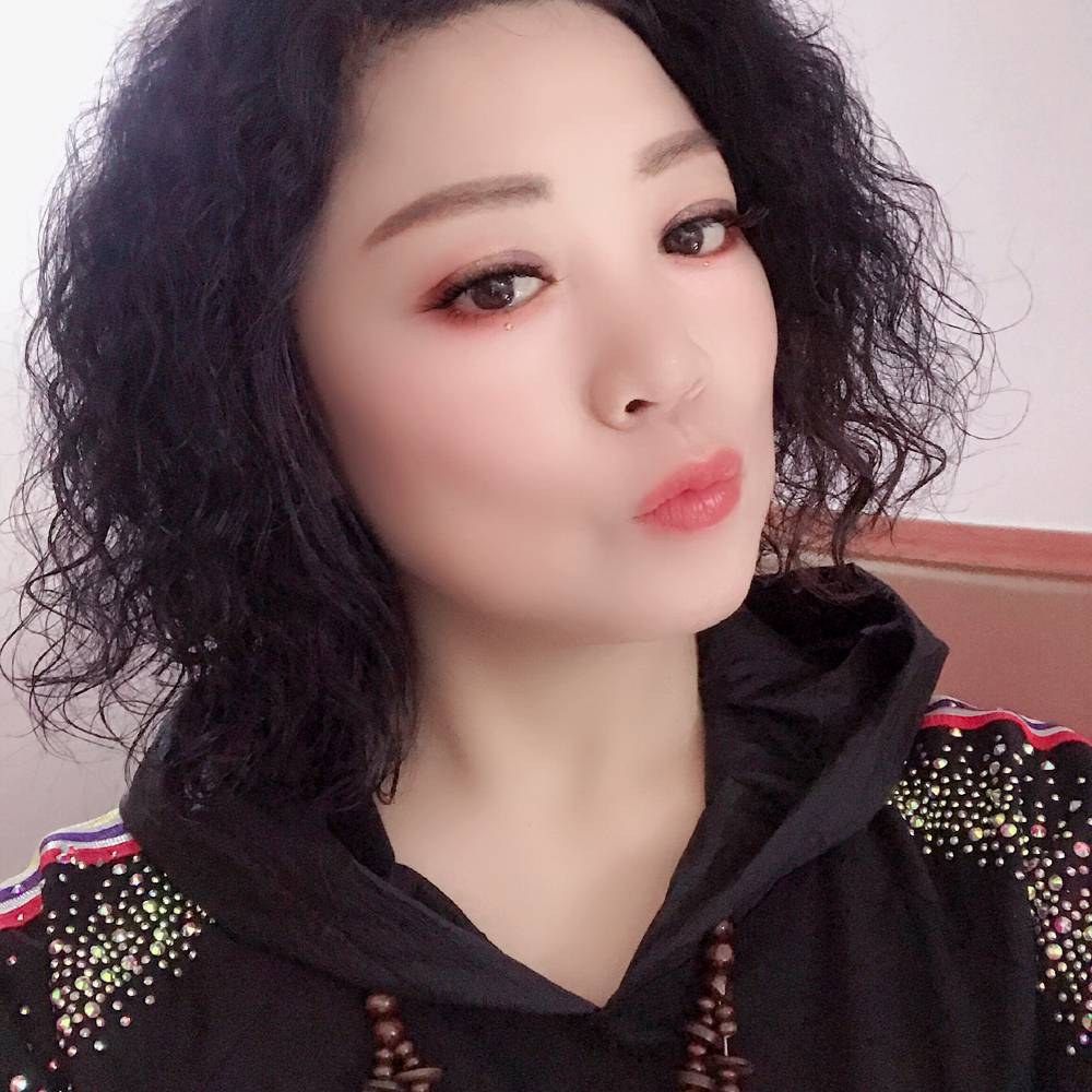 小蝴蝶坚强的照片