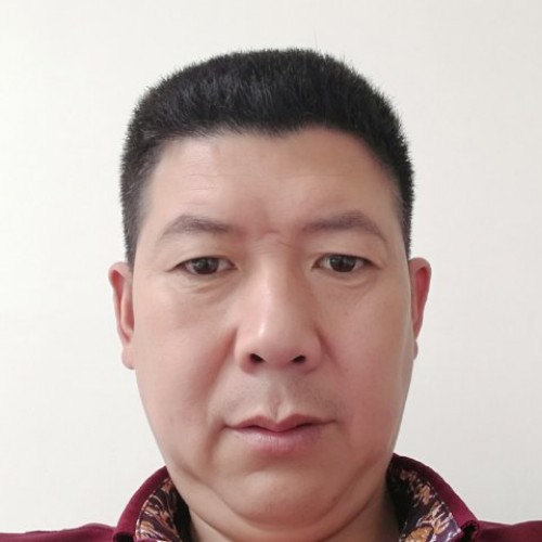 小龙春天的照片