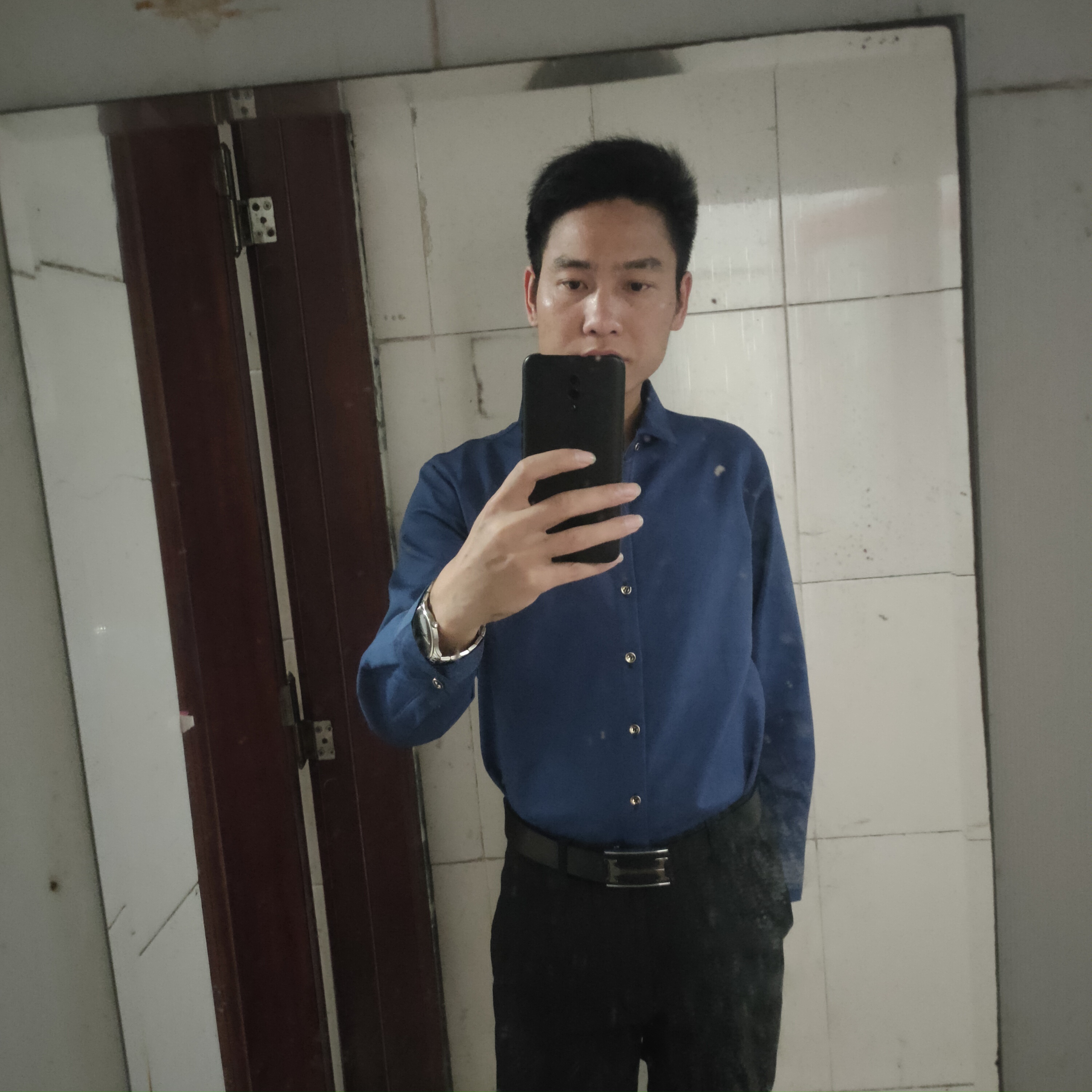 单纯倾心保温杯的照片