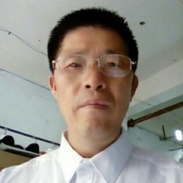 秀发奋斗的照片