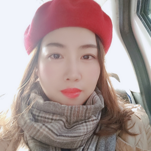 云淡风轻的茉莉的照片