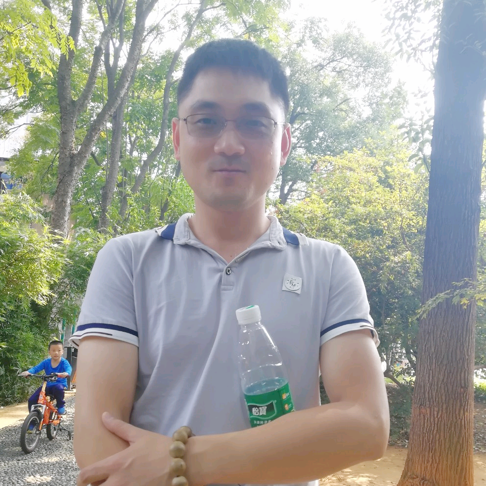 李元芳Y的照片
