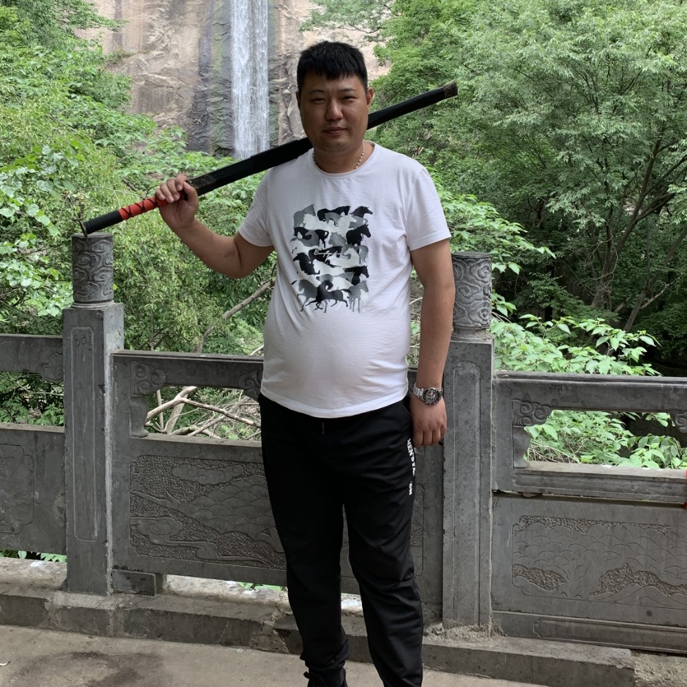 幻殇浅吻自觉的照片
