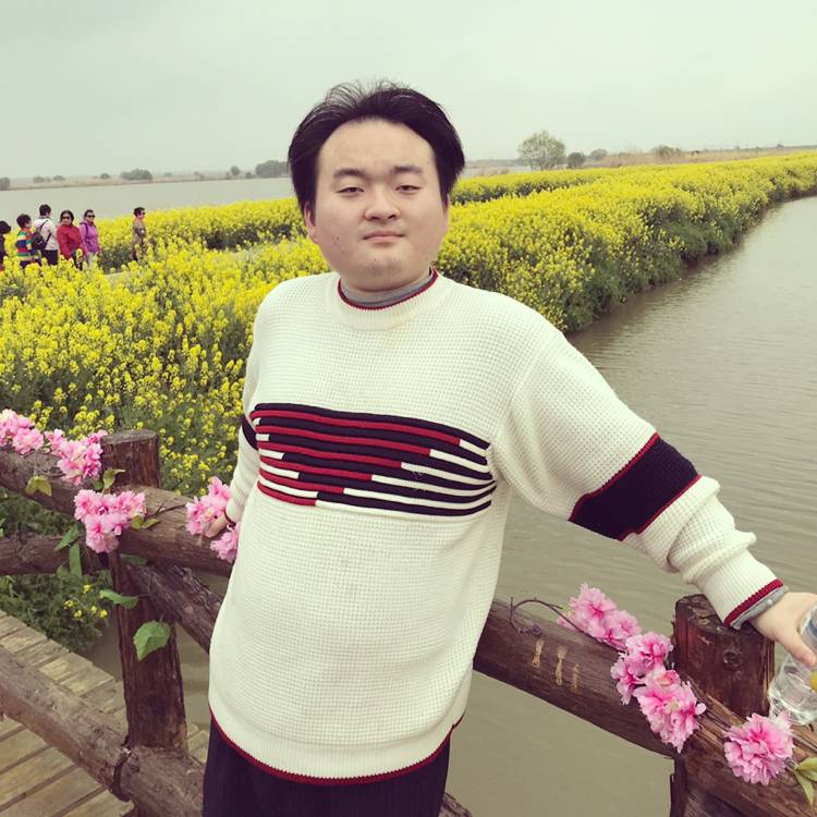 胡卿龙a的照片