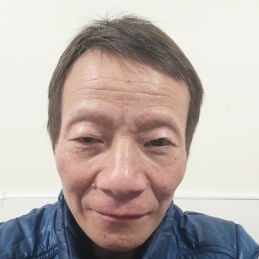 开心鸵鸟的照片