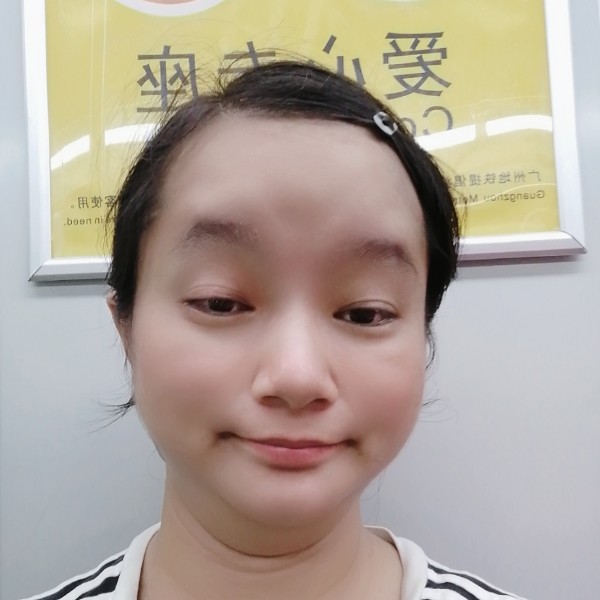 从容用月亮的照片