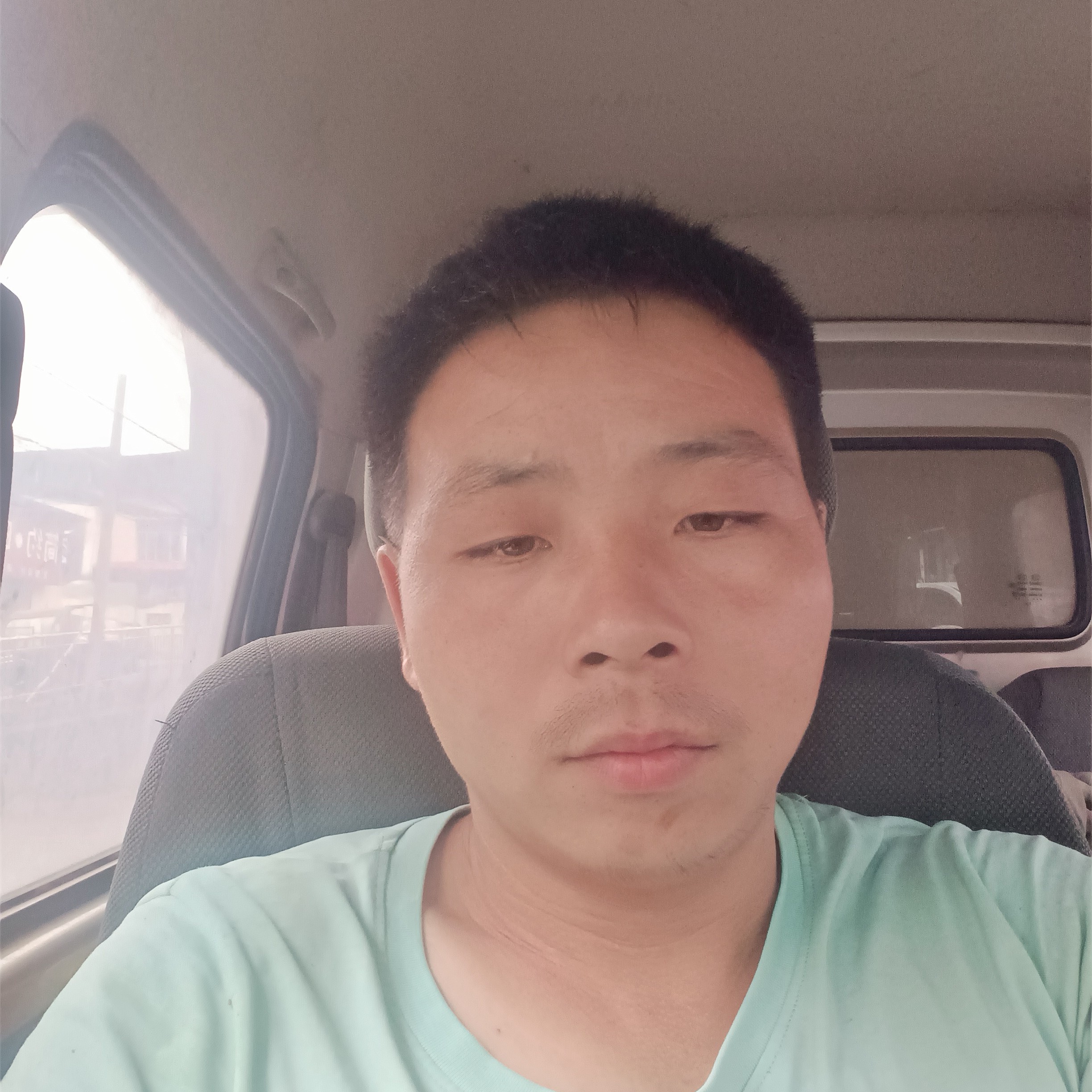 砖头给合适的照片