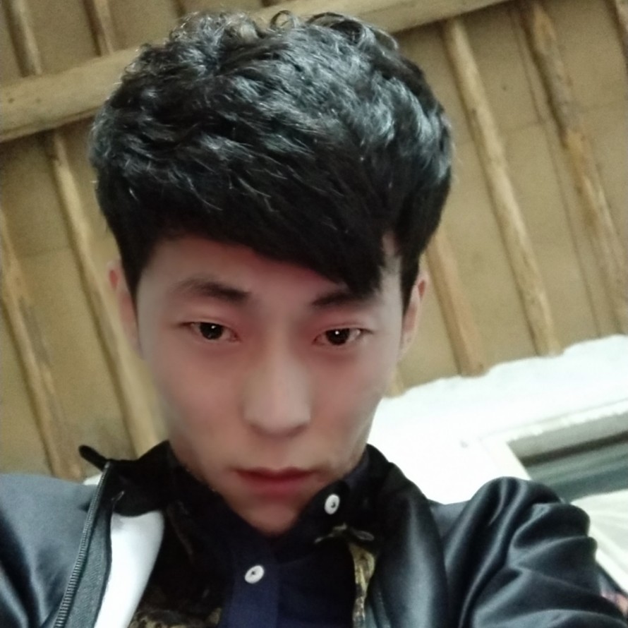 正直放弃眼神的照片