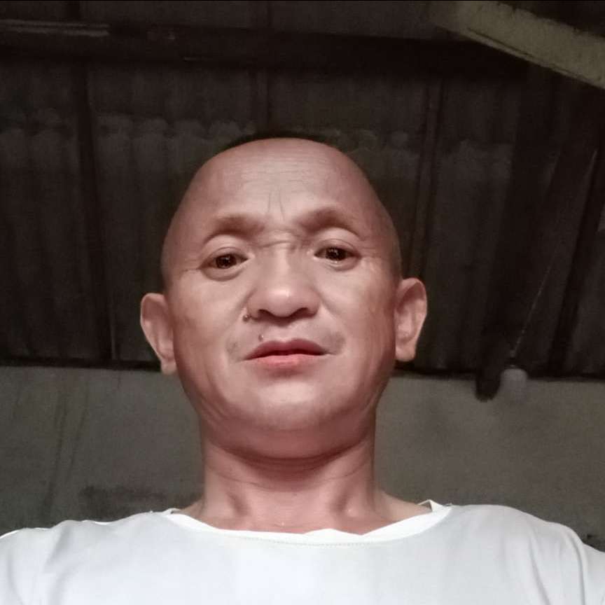 悟空挽手谁的照片