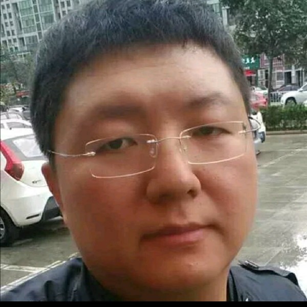 泳者~好身材游出的照片