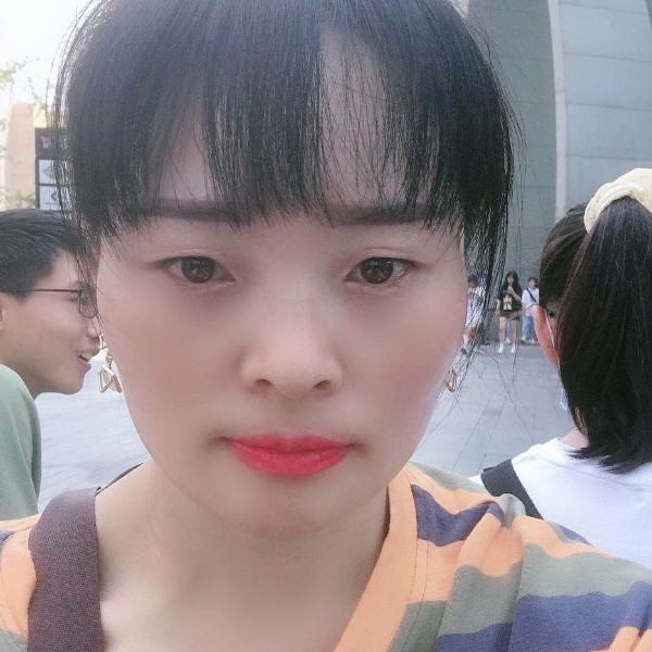 安静倾心雨的照片