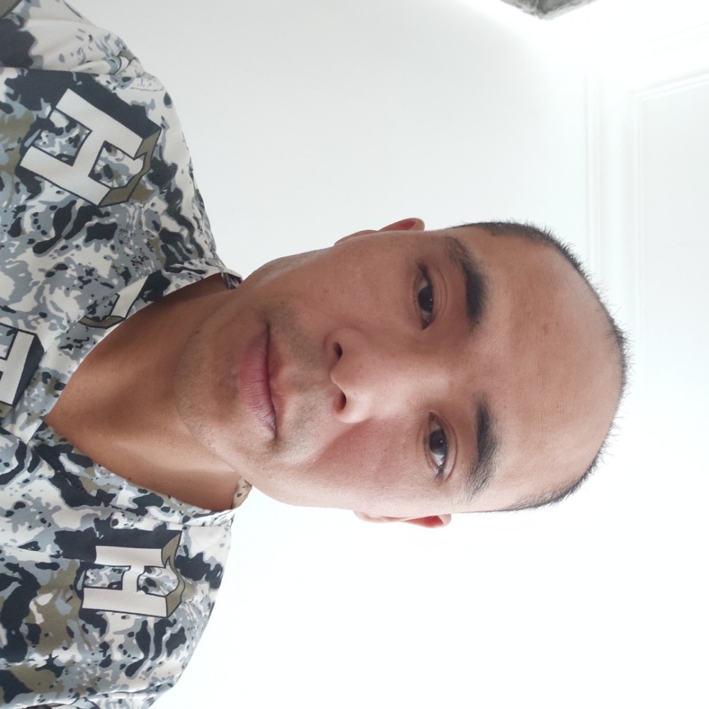 墨镜爱落寂的照片