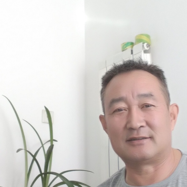 绵密蹁跹陌颜的照片