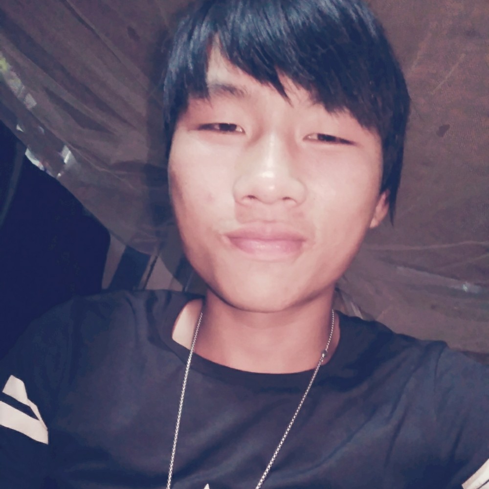 欣喜吃醋水杯的照片