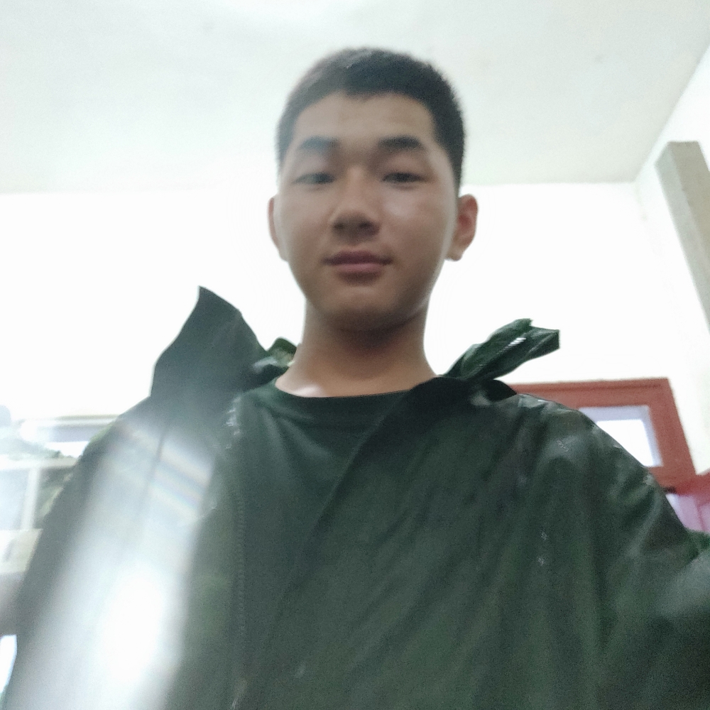感情深。的照片