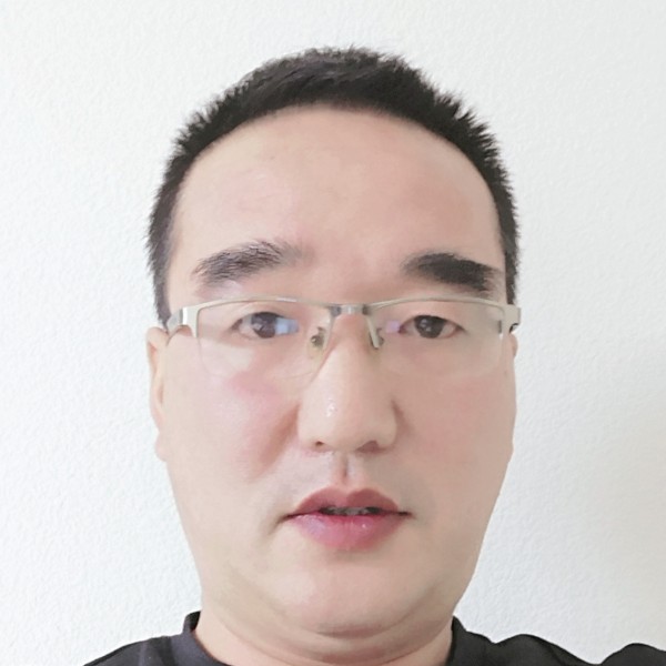 平常等待电源的照片