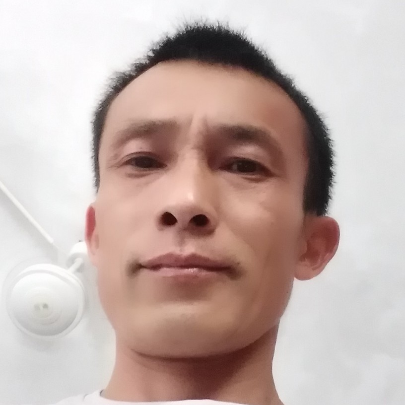 缠绵等待冰淇淋的照片