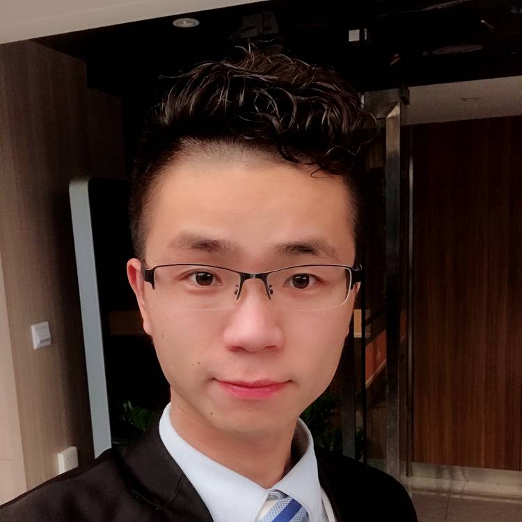 吻到思的照片