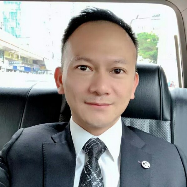 外向演变鸵鸟的照片