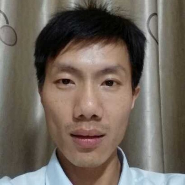 烧开的白开水的照片