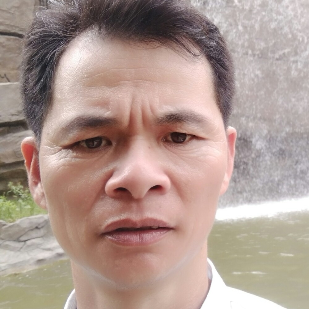 丁宣福的照片