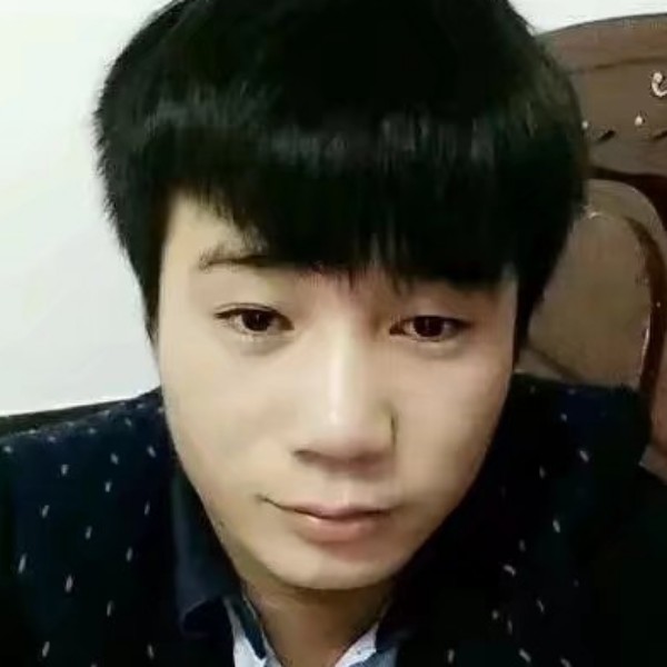 霓裳倾心幸福的照片
