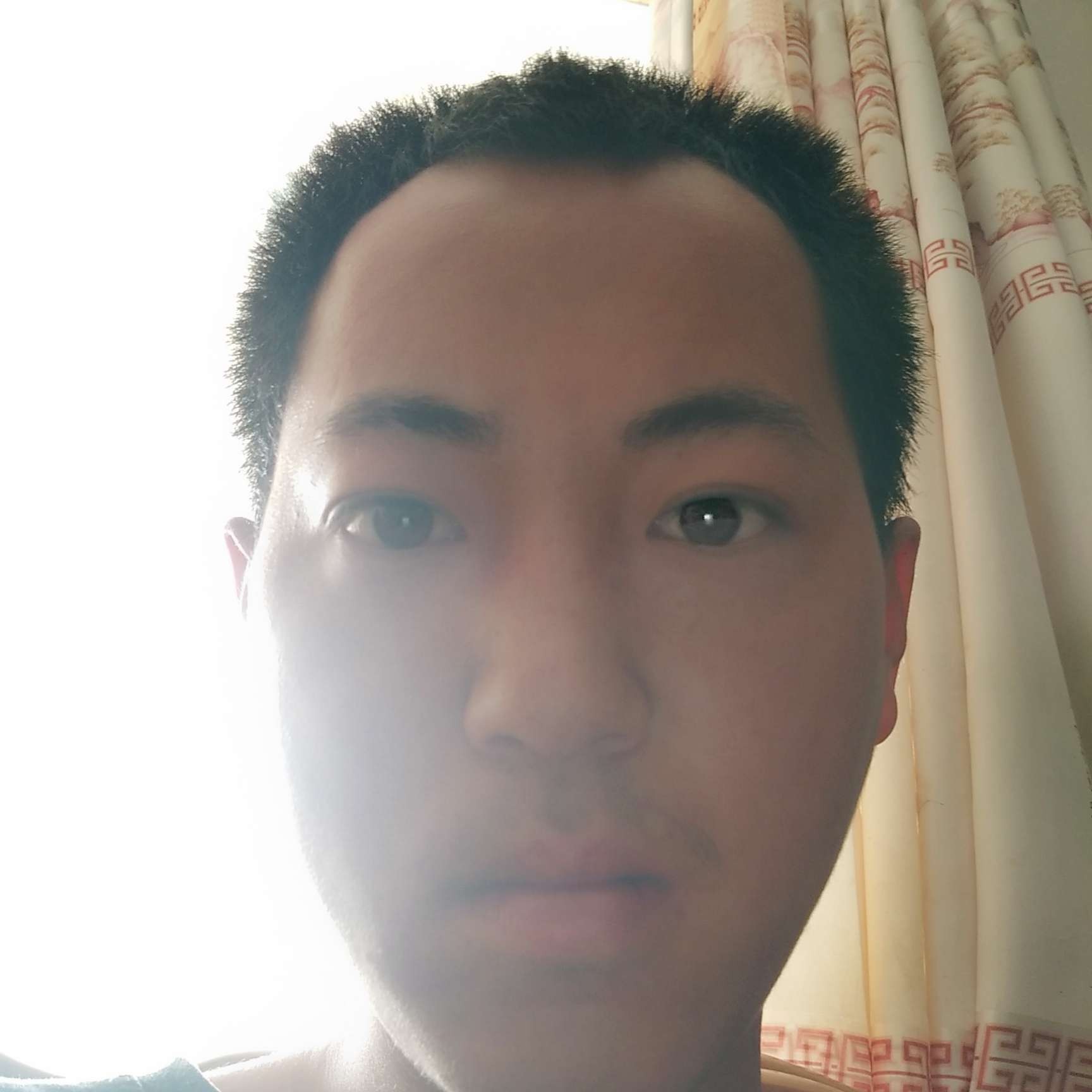 羊和欣黄晓龙的照片