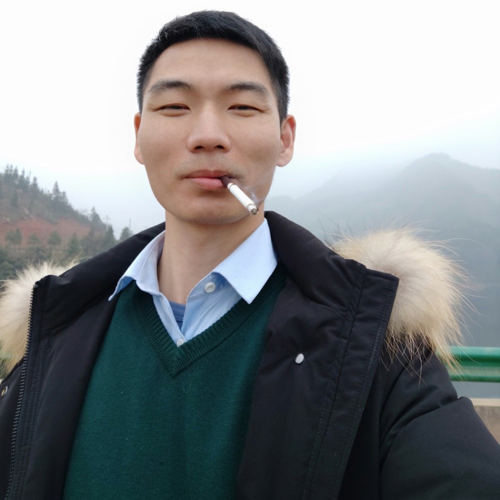 醉熏闻巨人的照片