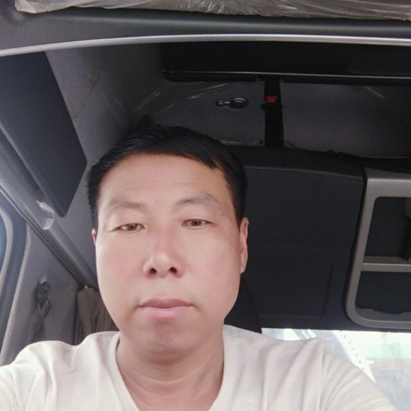 老李招工人的照片