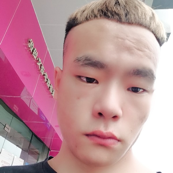 心岛诚心的照片