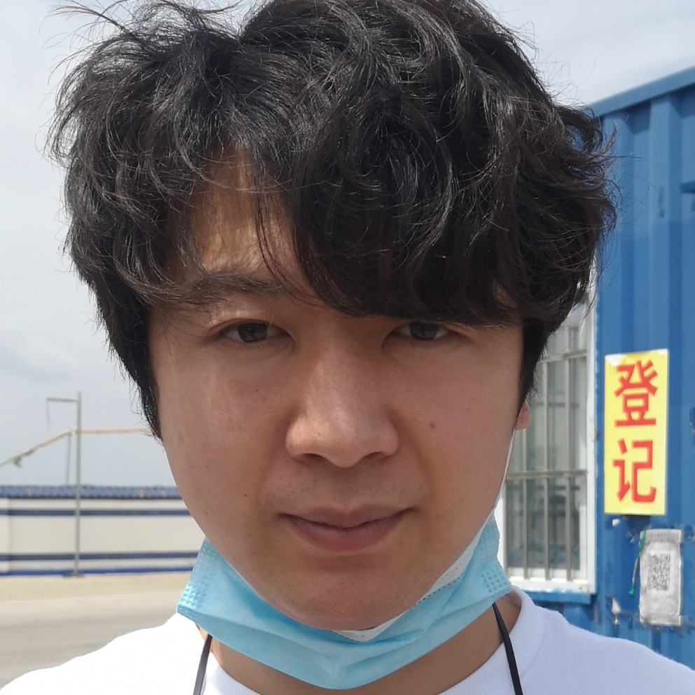 铜手的照片