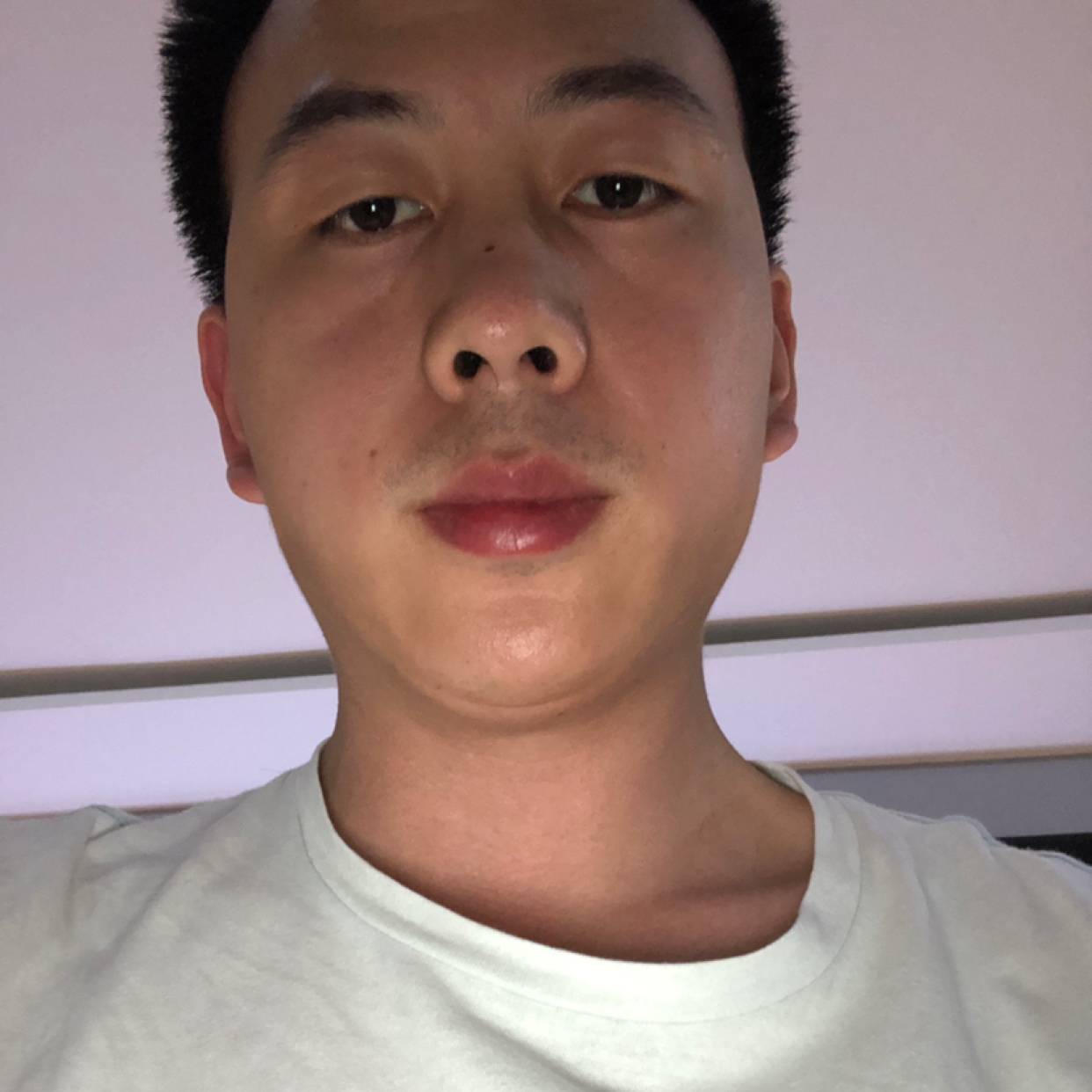 大碗回眸畅快的照片