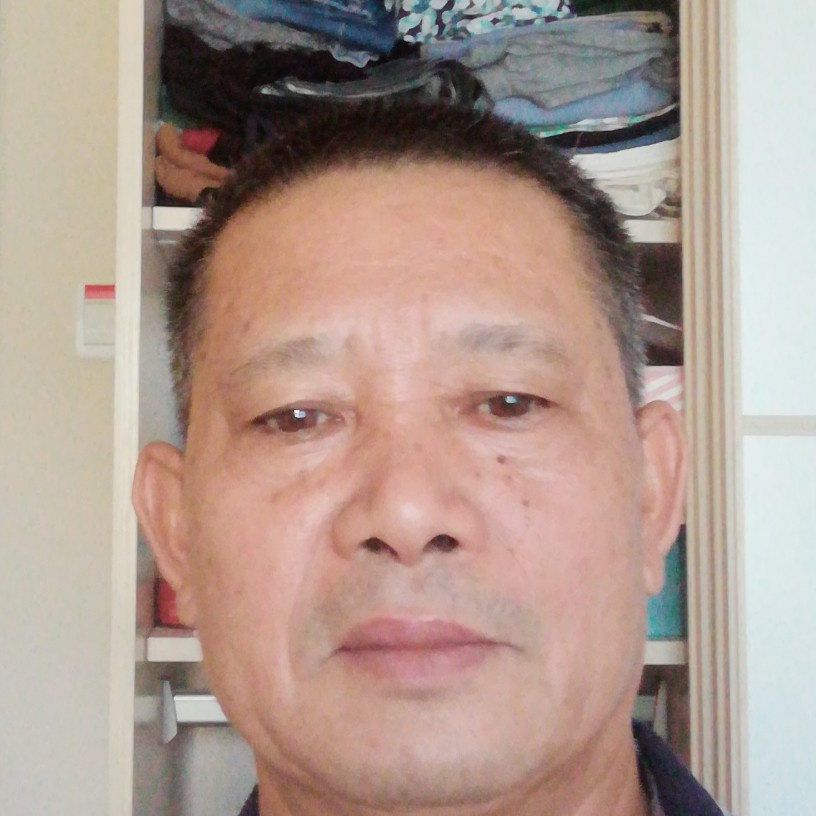 跳跃和身影的照片