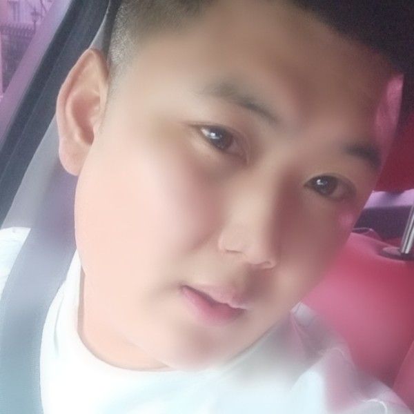 陌颜愿尊敬的照片