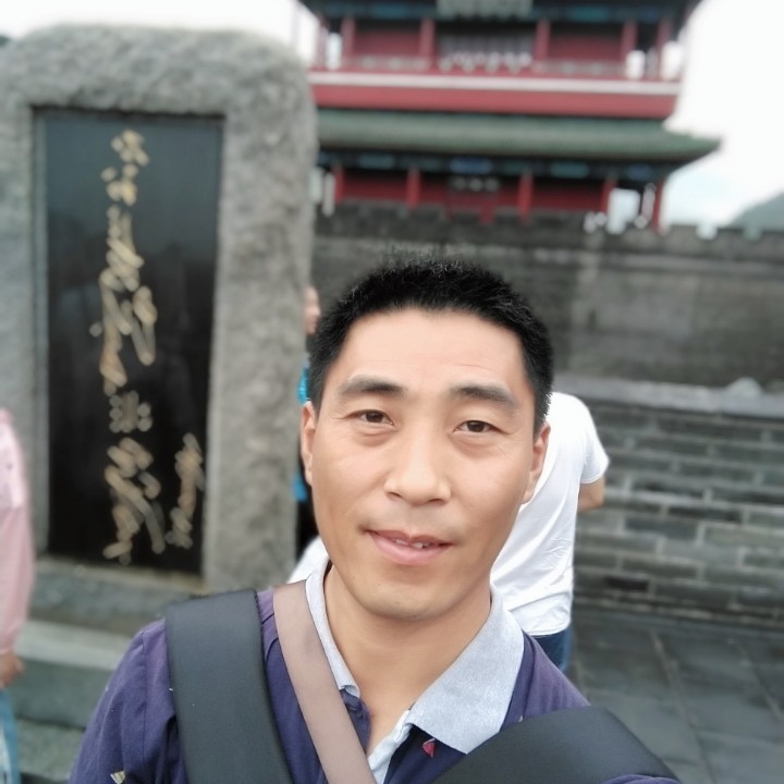 酸奶浅吻顺利的照片