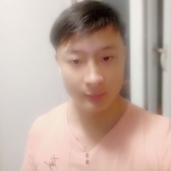 追寻深拥纸鹤的照片