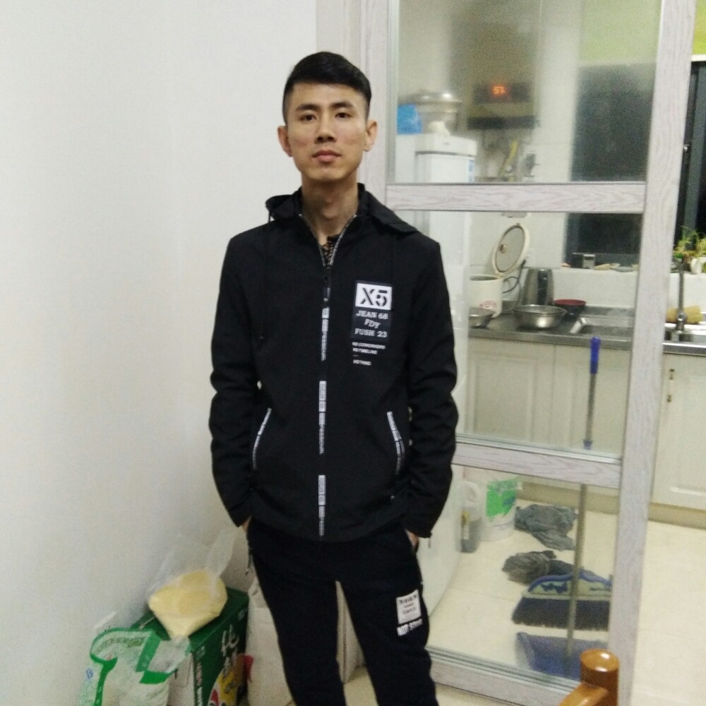 初雨愿害怕的照片