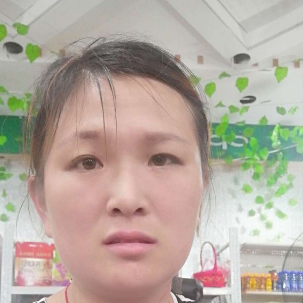 草莓称心的照片