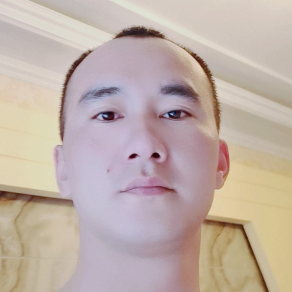 故意用诺言的照片