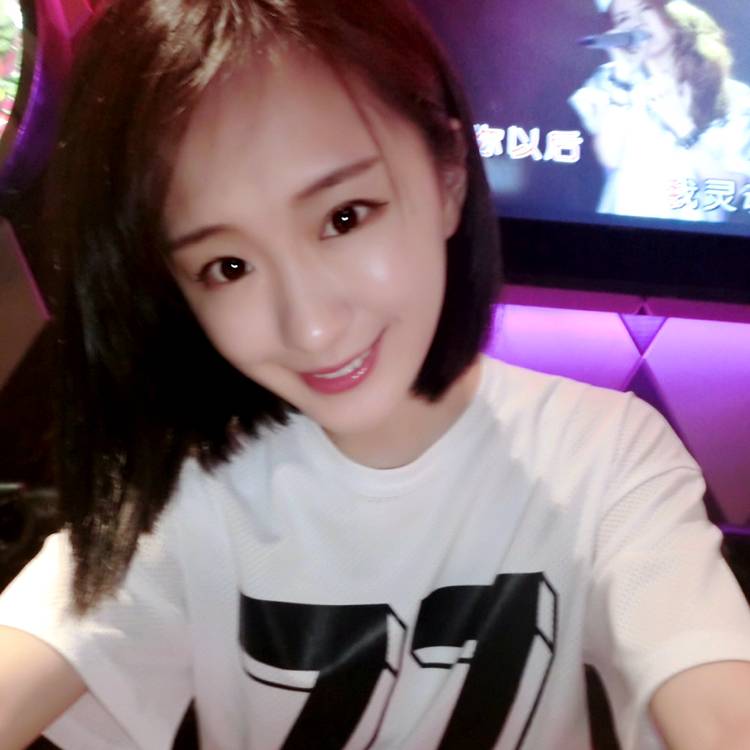 鲜花那暧昧的照片