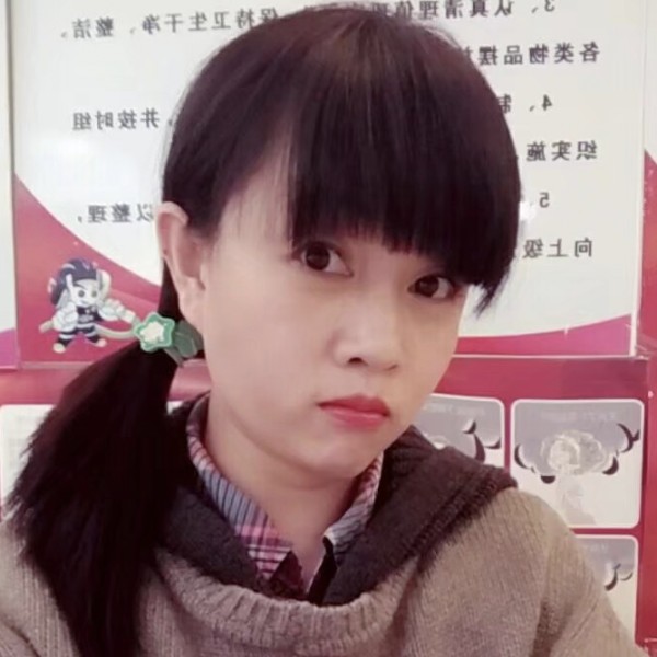 鳄鱼来爬爬的照片
