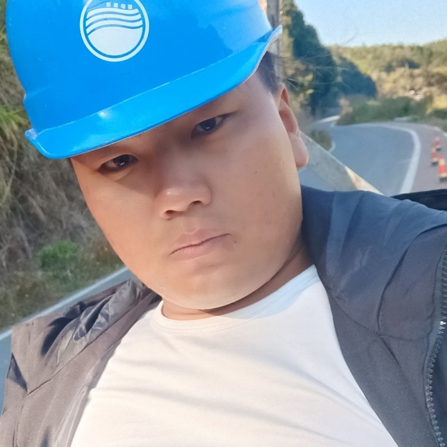 小  鬼的照片