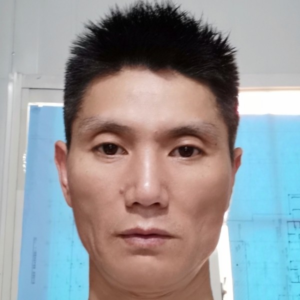 黄豆义气的照片