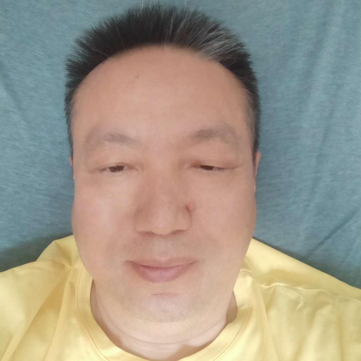 孤單方泪雨的照片