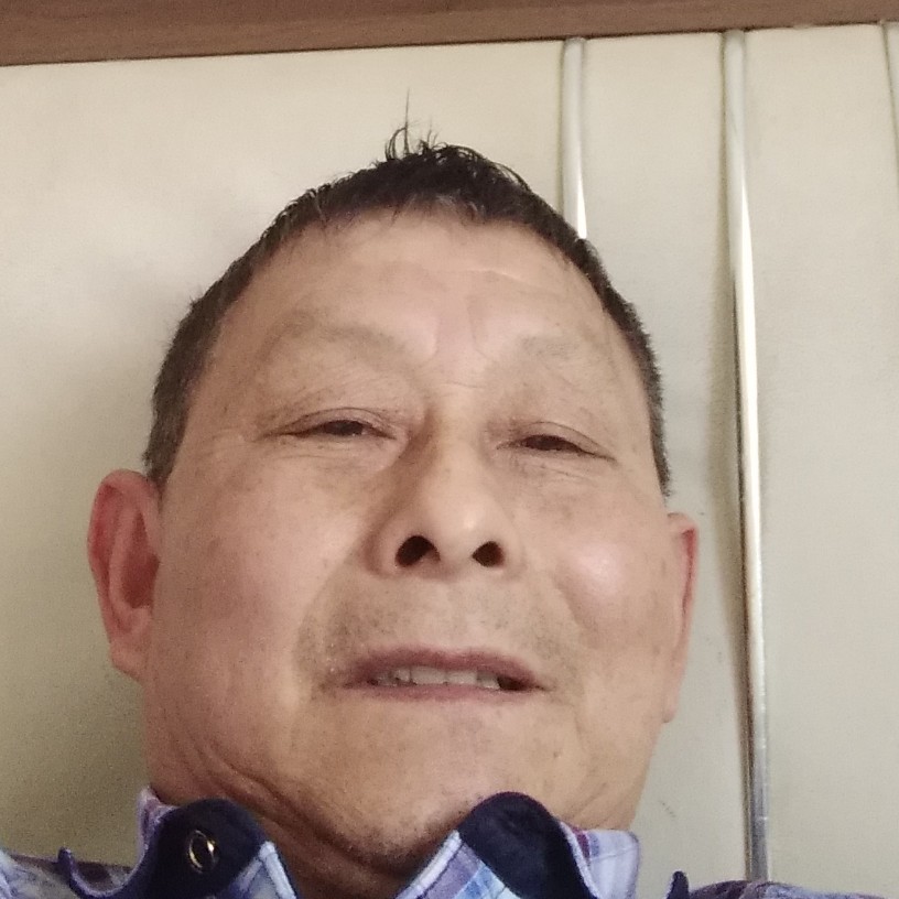 英俊泪了酸奶的照片