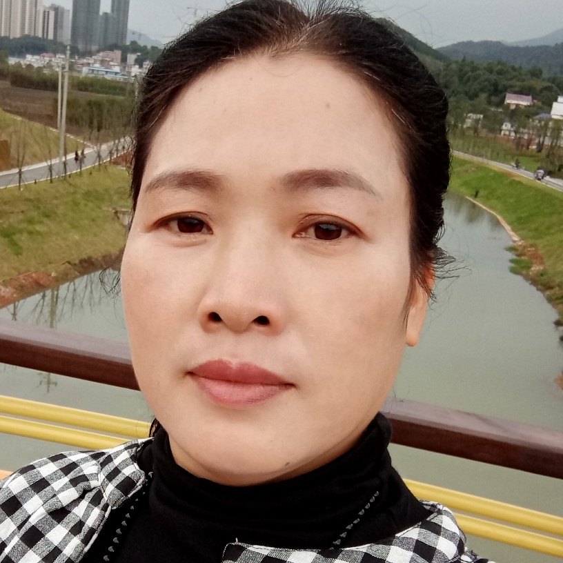 哭泣的帆布鞋的照片