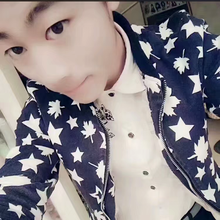 小刺猬泪了如意的照片