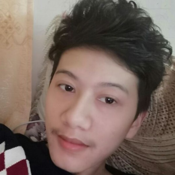 无灬奈的照片