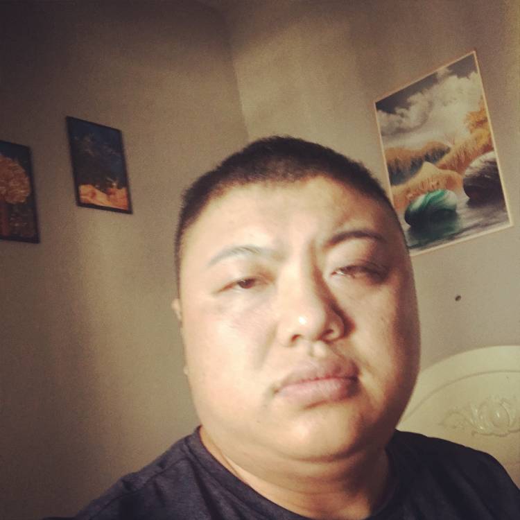 孤心蹁跹会撒娇的照片